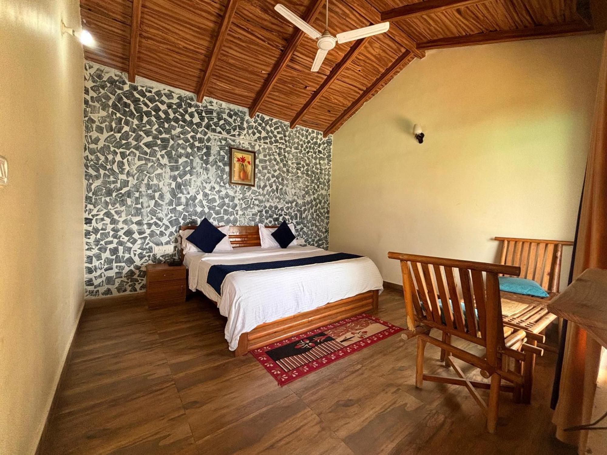 Pragati Resort & Restaurant- Eden Of Kumaon Bhowali Exterior foto